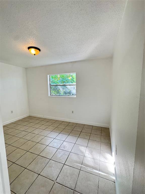 Apartment for rent at 4883 N Pine Hills Rd #4881, Orlando, FL 32808