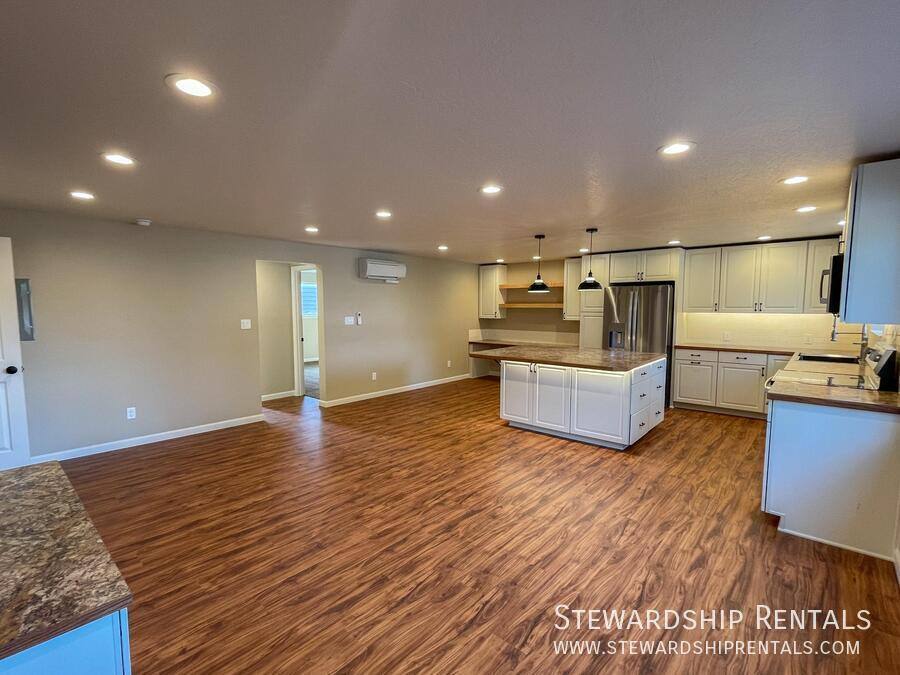 Apartment for rent at 1020 E 18th Ave #2, Eugene, OR 97403