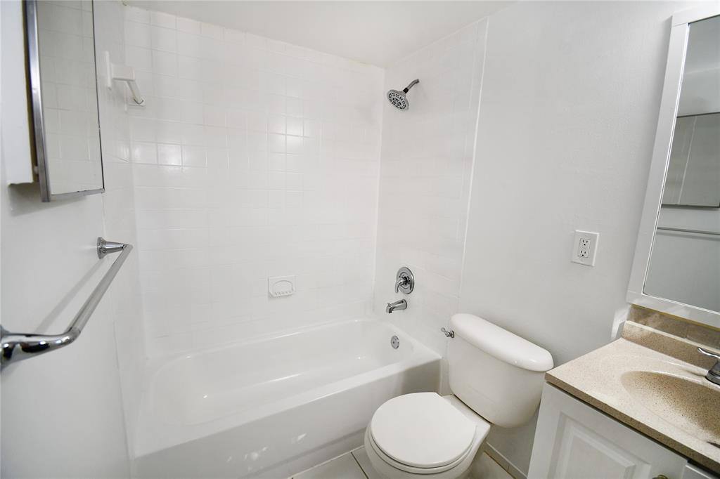 Condo for rent at 900 NE 26th St #900-7, Fort Lauderdale, FL 33305