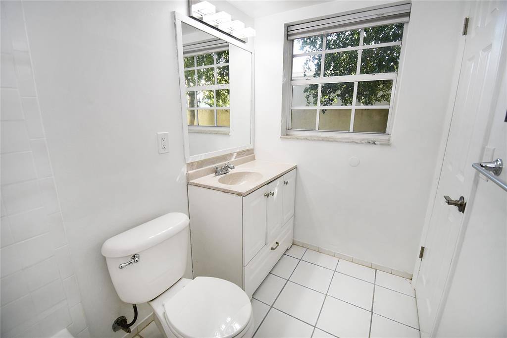 Condo for rent at 900 NE 26th St #900-7, Fort Lauderdale, FL 33305