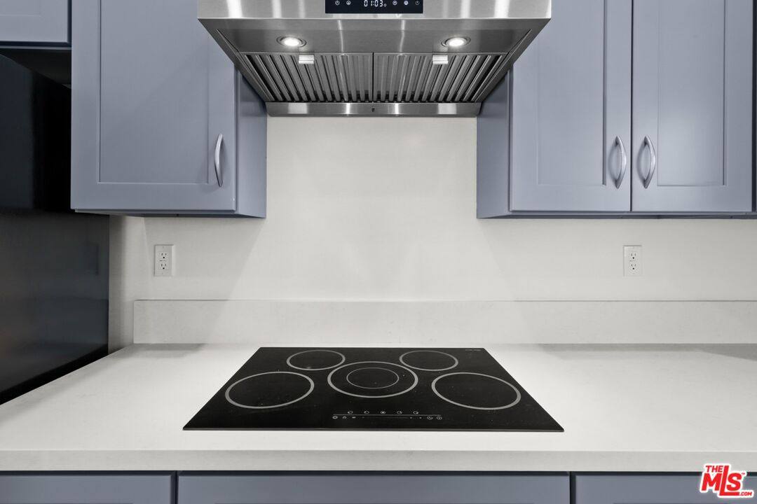 Apartment for rent at 2445 Harwood St #24452445 5, Los Angeles, CA 90031