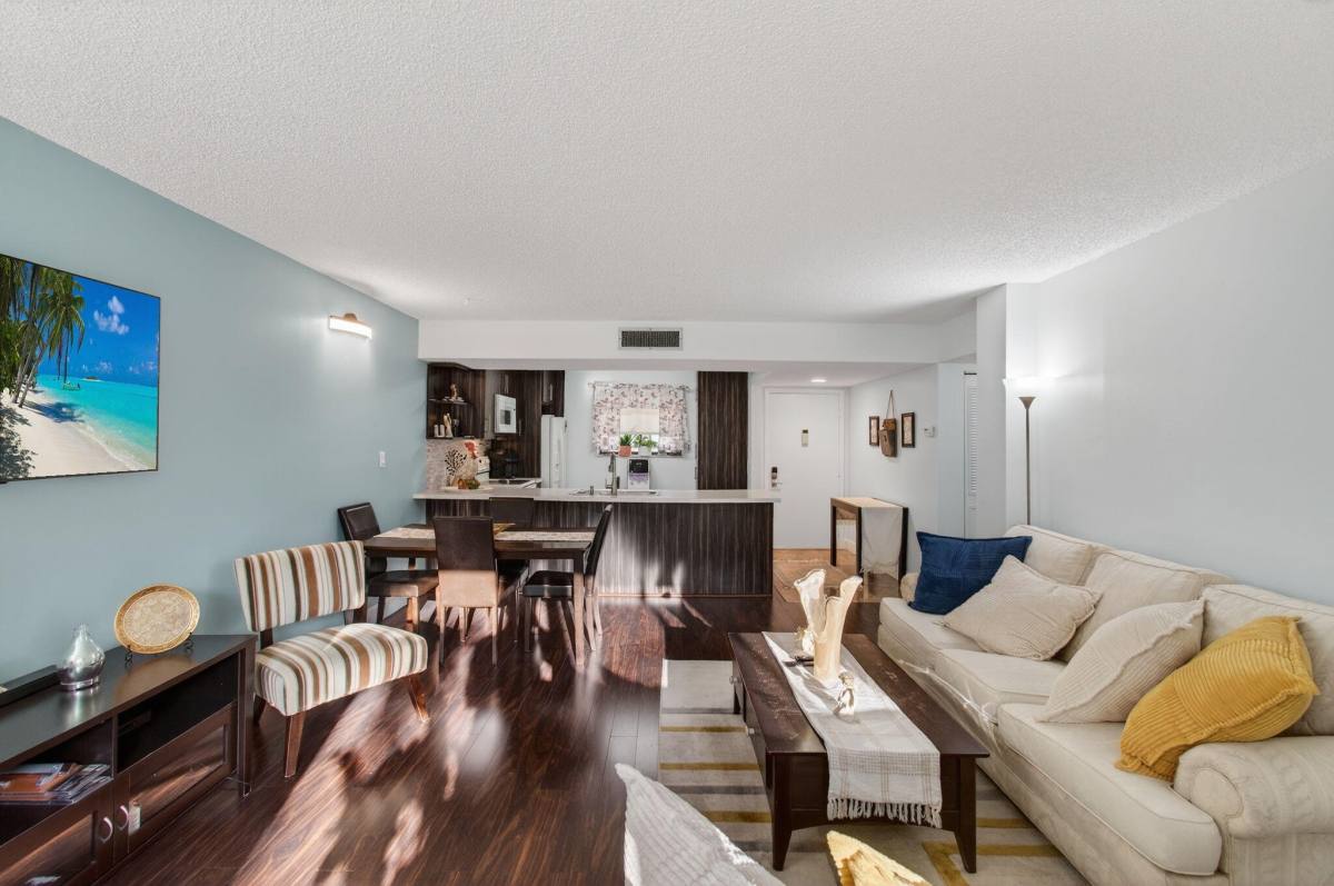 Condo for rent at 5220 Las Verdes Circle #322, Delray Beach, FL 33484