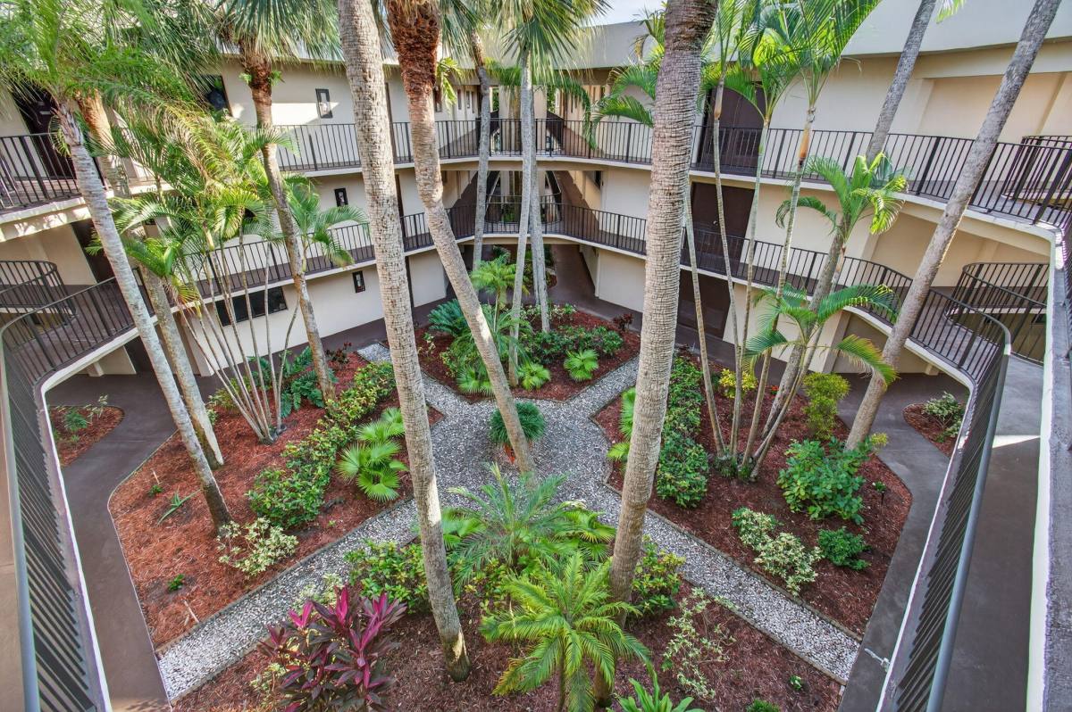 Condo for rent at 5220 Las Verdes Circle #322, Delray Beach, FL 33484