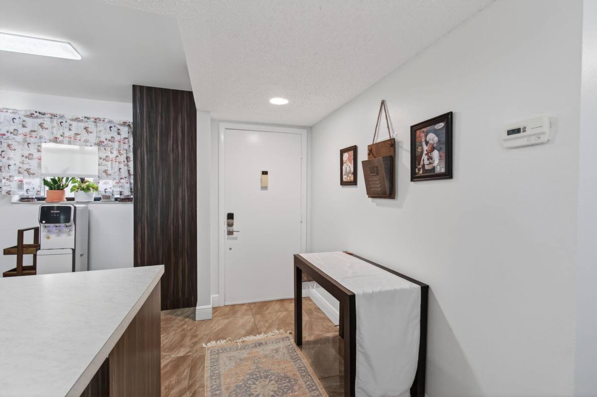 Condo for rent at 5220 Las Verdes Circle #322, Delray Beach, FL 33484