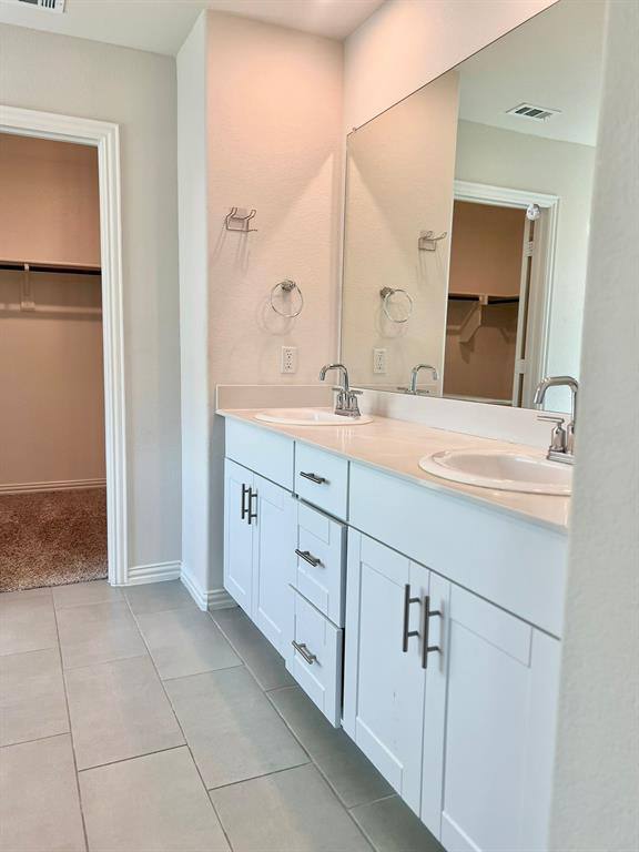 Apartment for rent at 4105 Stockyard Station Lane, Sachse, TX 75048