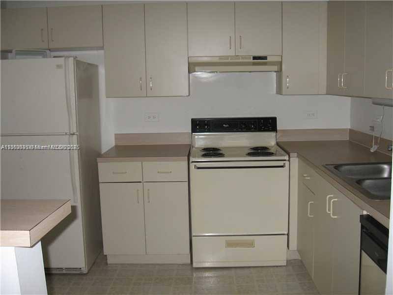 Condo for rent at 3610 N 56th Ave #2302, Hollywood, FL 33021