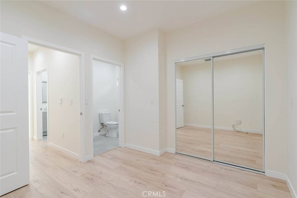 Apartment for rent at 10526 Hillhaven Ave, Tujunga, CA 91042