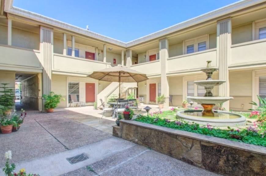 Apartment for rent at 4727 W Alabama St #1128, Houston, TX 77027