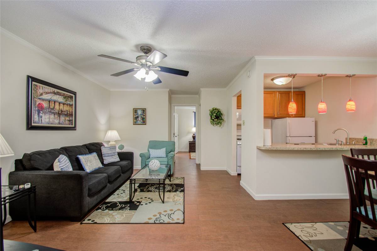 Apartment for rent at 4727 W Alabama St #1128, Houston, TX 77027