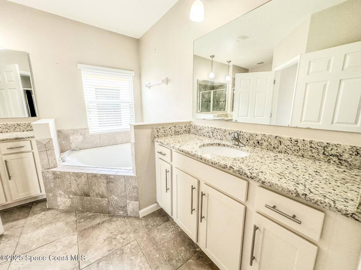 Apartment for rent at 4100 Harvest Circle, Rockledge, FL 32955