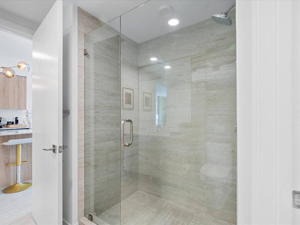 Apartment for rent at 3900 Biscayne Blvd #3900S304, Miami, FL 33137