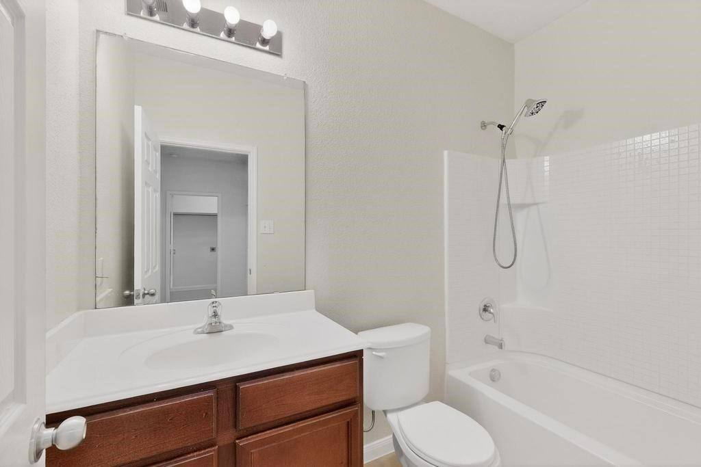 Apartment for rent at 412 Riverbed Dr #412, Crowley, TX 76036