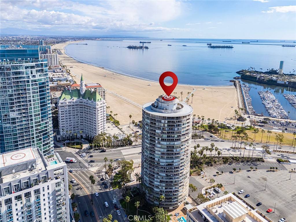Apartment for rent at 700 E Ocean Blvd #3003, Long Beach, CA 90802
