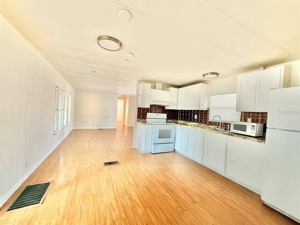 Apartment for rent at 927 Village Dr #927, Wildwood, FL 34785