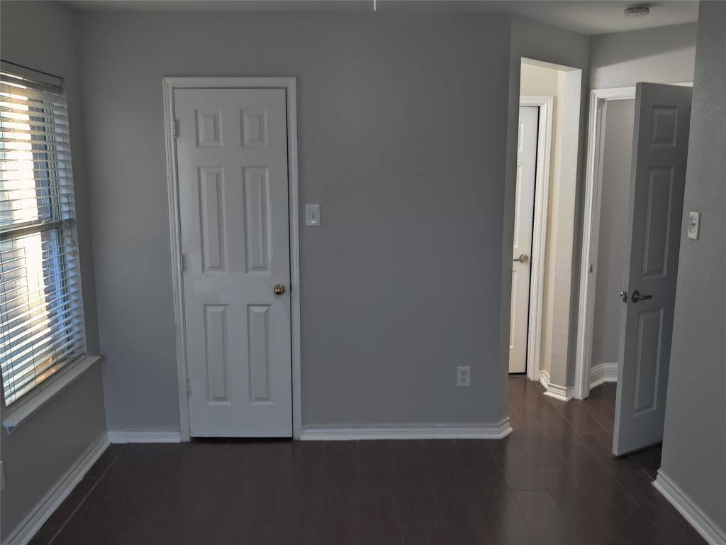 Apartment for rent at 7911 Decoy Dr, Arlington, TX 76002