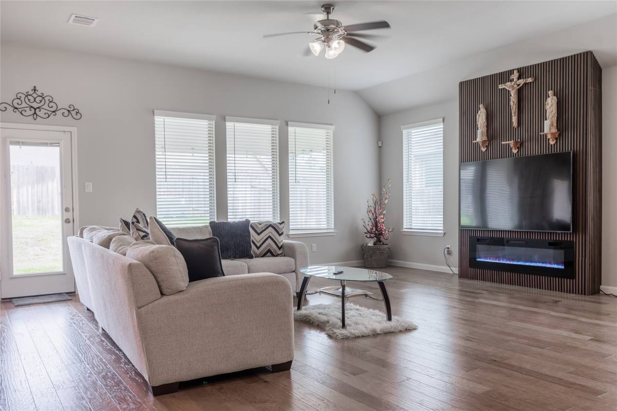 Apartment for rent at 18102 Humber River Lane, Houston, TX 77044