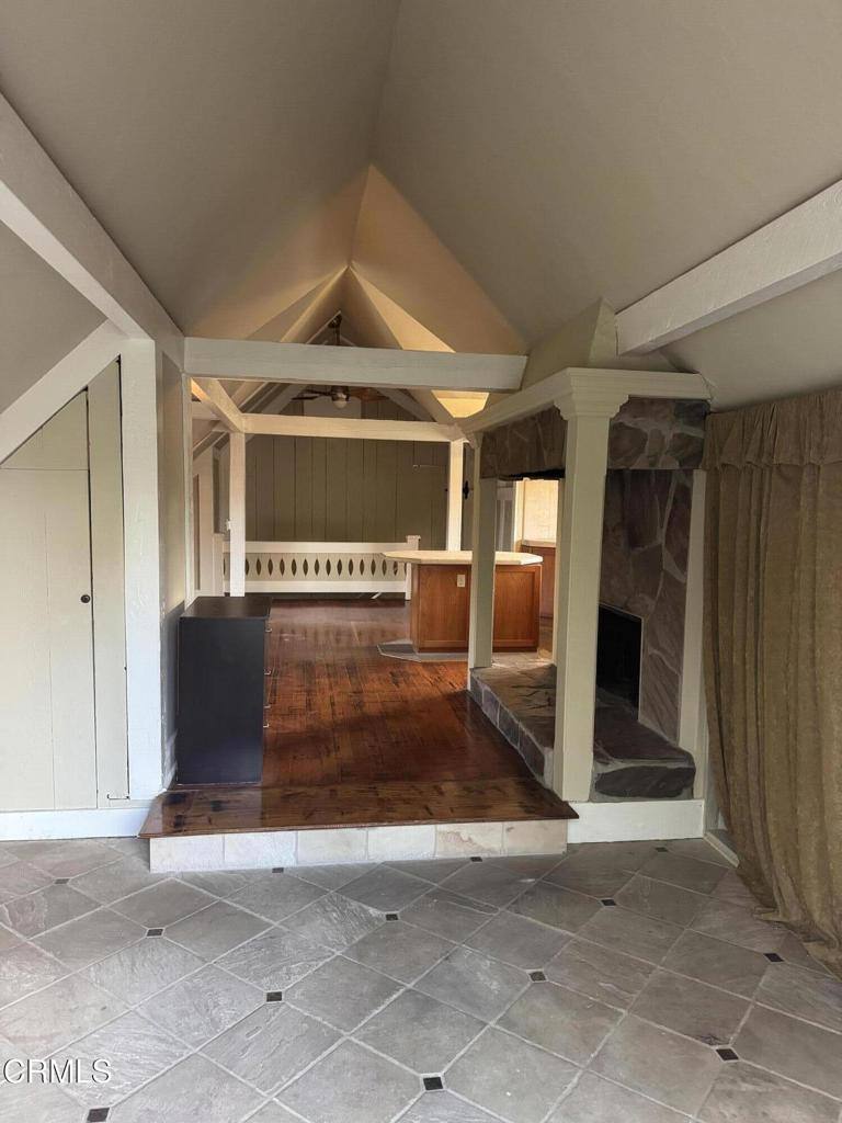 Apartment for rent at 141 N Grand Ave #141CH, Pasadena, CA 91103