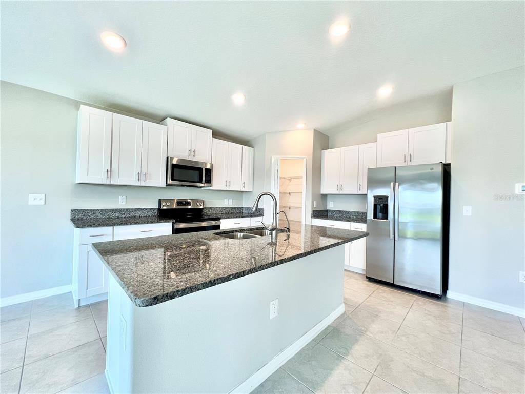Apartment for rent at 8769 Parsons Hill Blvd, Wesley Chapel, FL 33545