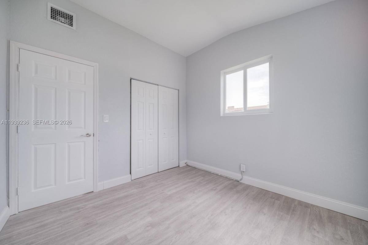 Apartment for rent at 10290 SW 177th St, Miami, FL 33157