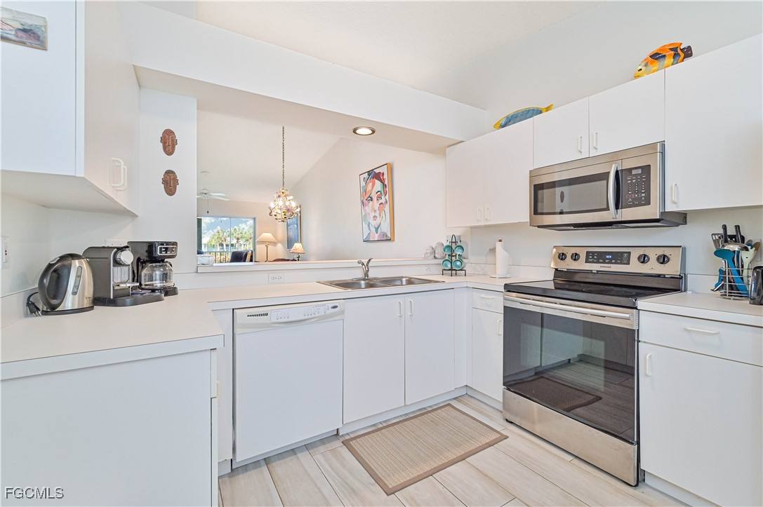 Apartment for rent at 915 New Waterford Dr #915H201, Naples, FL 34104