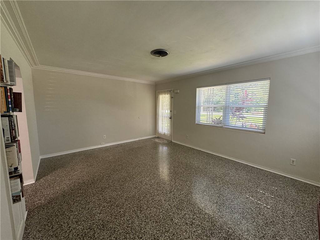 Apartment for rent at 2063 34th Ave, Vero Beach, FL 32960