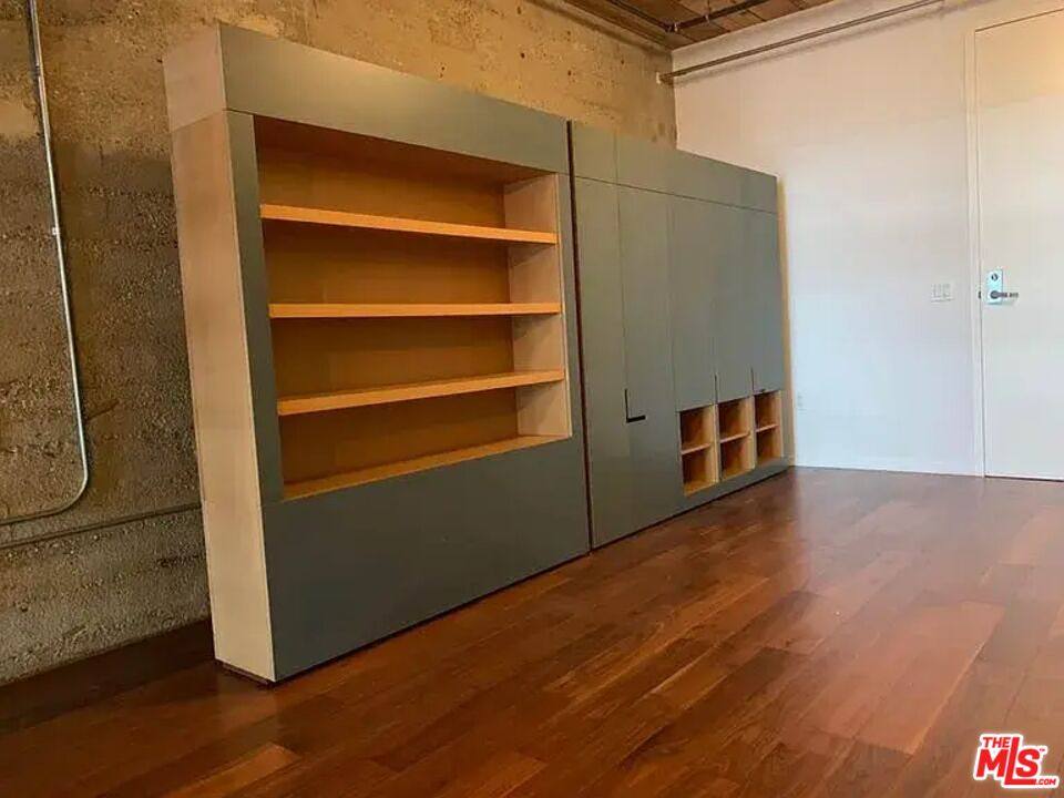 Apartment for rent at 530 S Hewitt St #147, Los Angeles, CA 90013