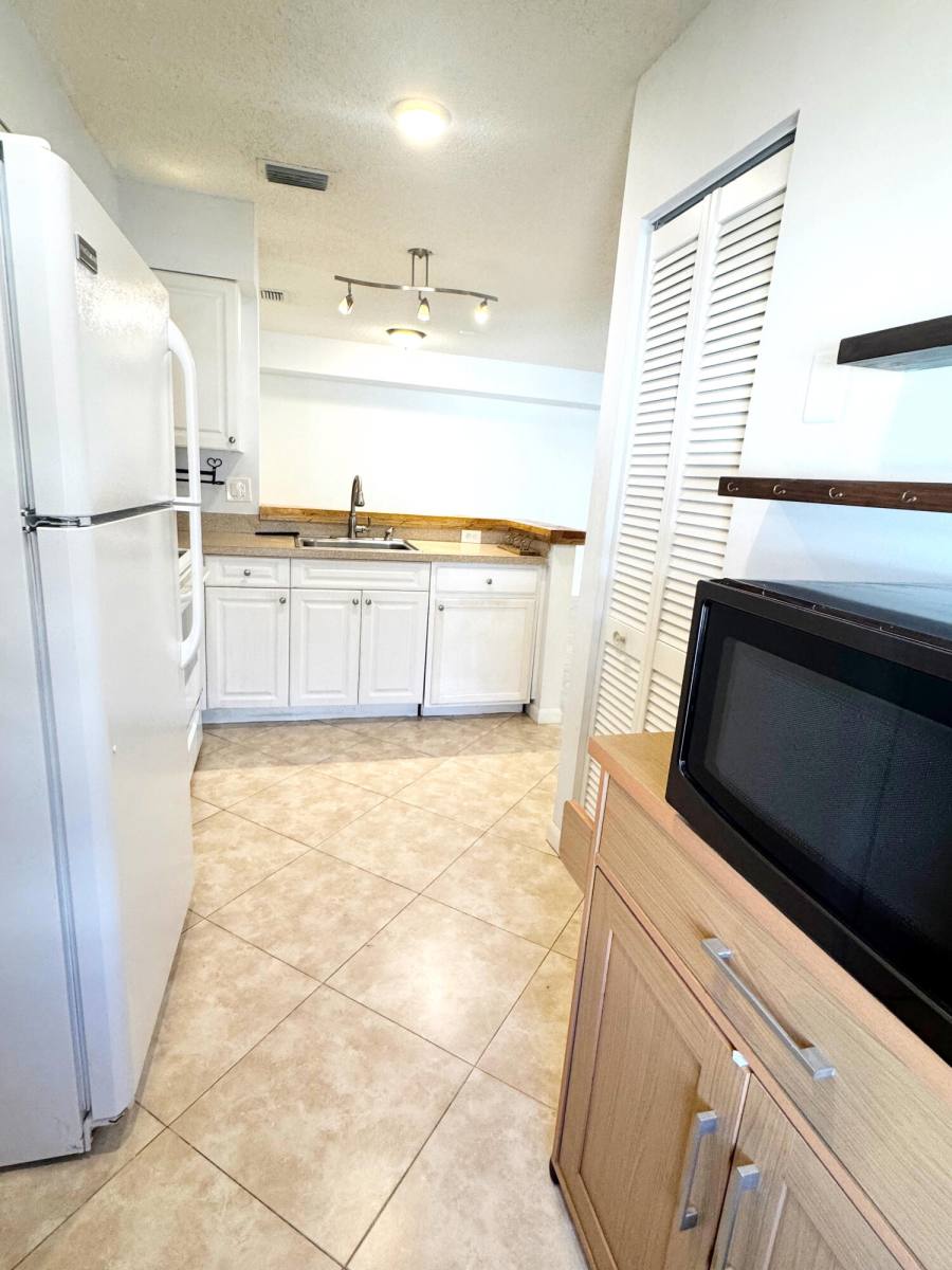 Apartment for rent at 14893 Wedgefield Dr #204, Delray Beach, FL 33446