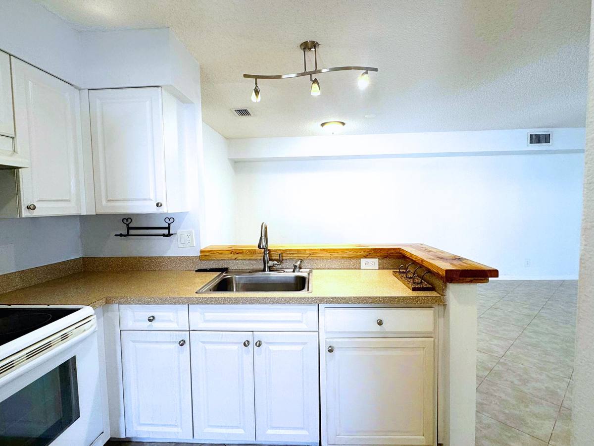 Apartment for rent at 14893 Wedgefield Dr #204, Delray Beach, FL 33446