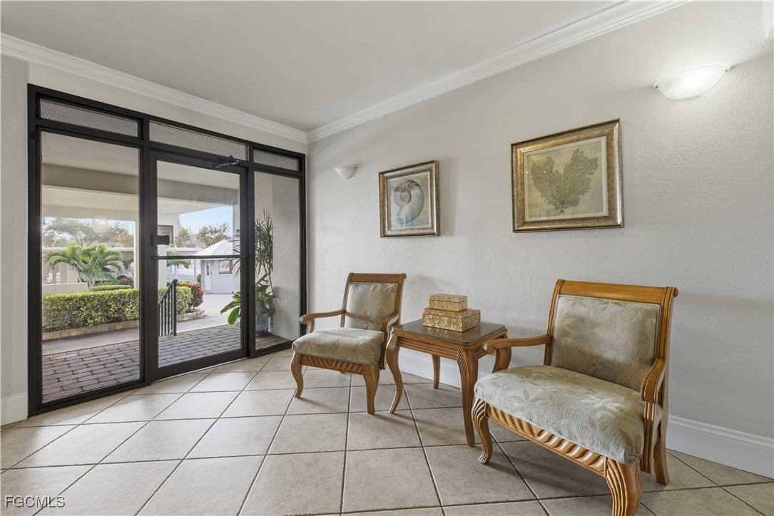 Condo for rent at 1925 Clifford St #101, Fort Myers, FL 33901