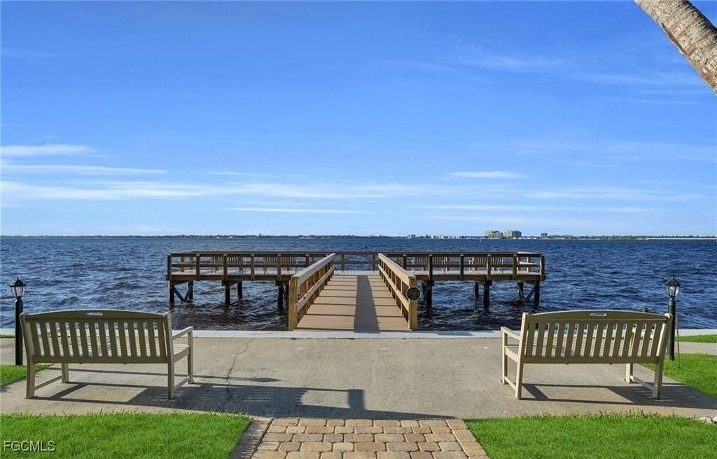 Condo for rent at 1925 Clifford St #101, Fort Myers, FL 33901