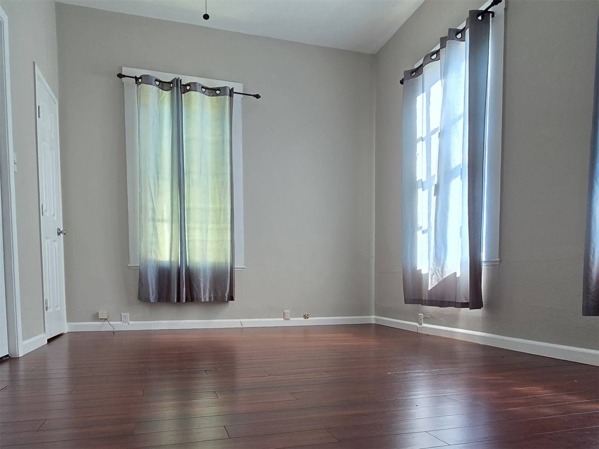 Apartment for rent at 1614 Market St #2, Galveston, TX 77550