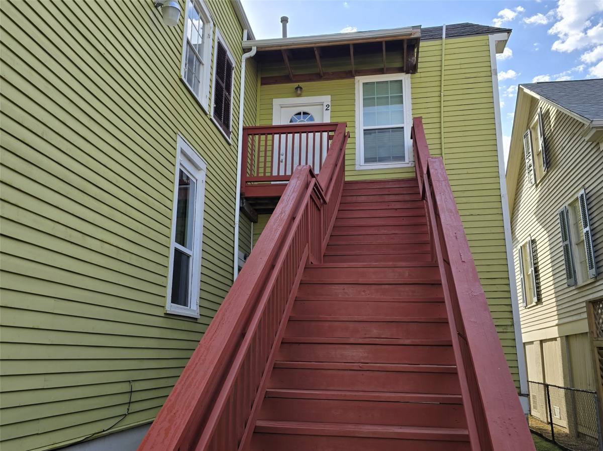 Apartment for rent at 1614 Market St #2, Galveston, TX 77550