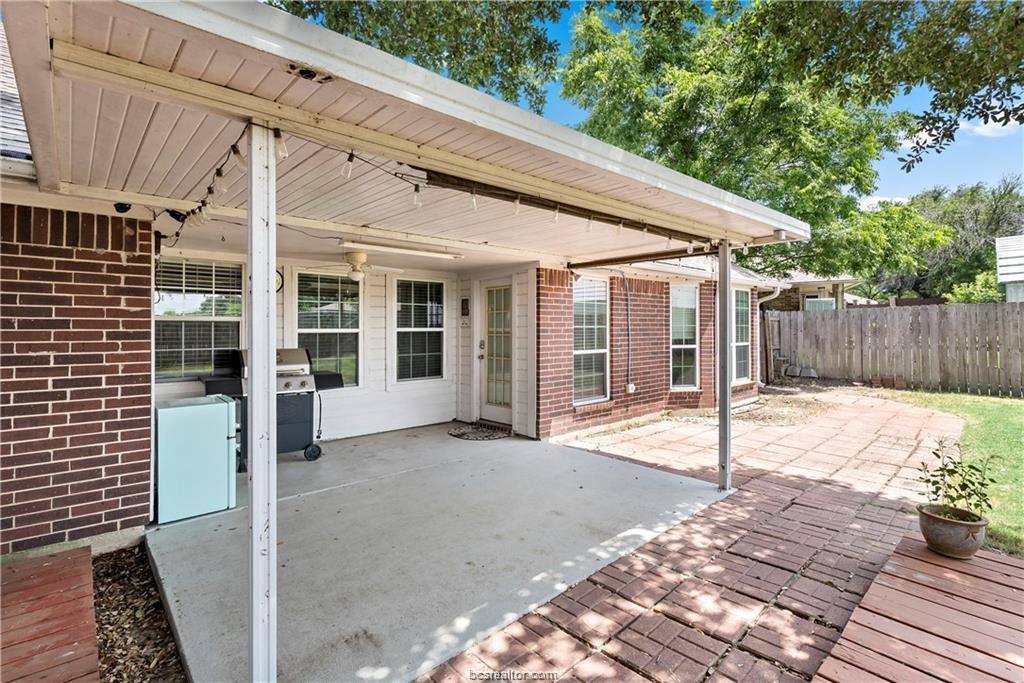 Apartment for rent at 3704 Eastshire Court, Bryan, TX 77802