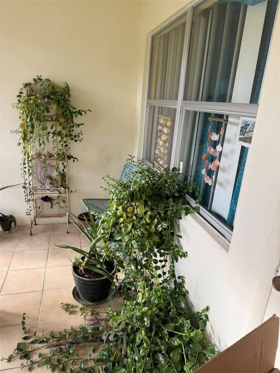Apartment for rent at 270 Layne Blvd #212, Hallandale, FL 33009