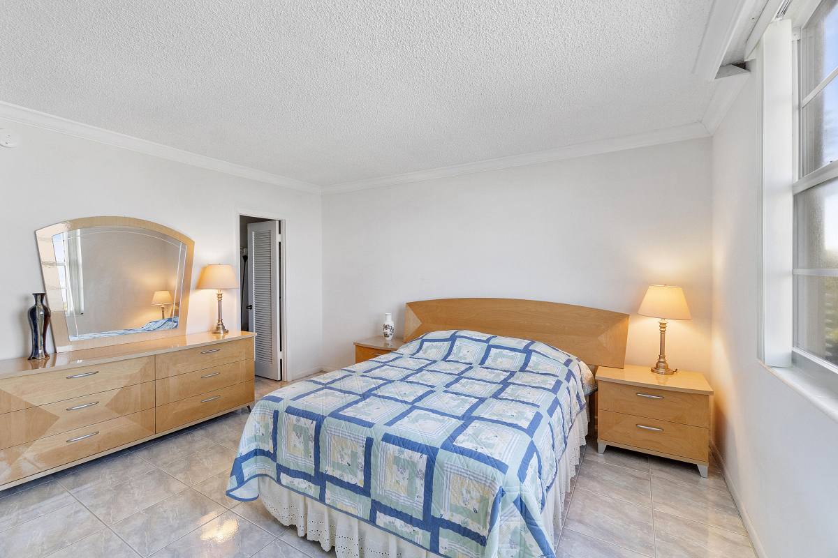 Apartment for rent at 2851 S Ocean Blvd #28514B, Boca Raton, FL 33432