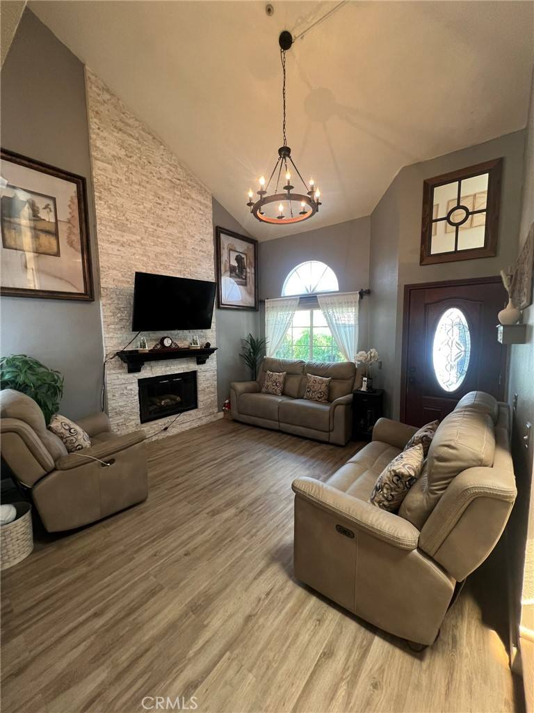 Apartment for rent at 17081 Fern St, Fontana, CA 92336
