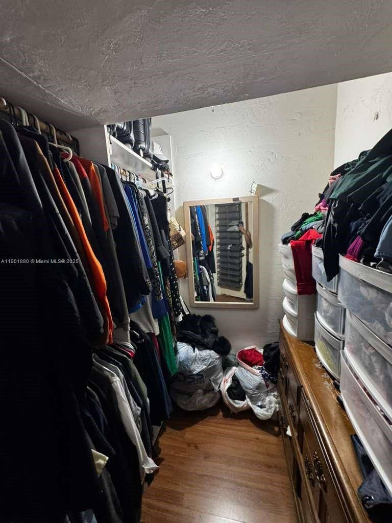 Apartment for rent at 19416 NE 26th Ave #19416111B, Miami, FL 33180