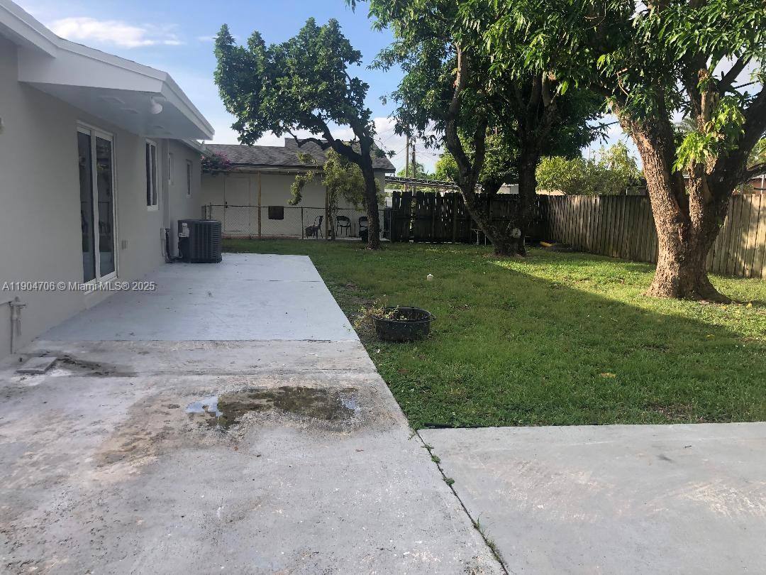 Apartment for rent at 2650 SW 96th Ave, Miami, FL 33165
