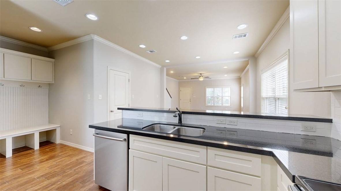 Apartment for rent at 106 Richards St #106, College Station, TX 77840