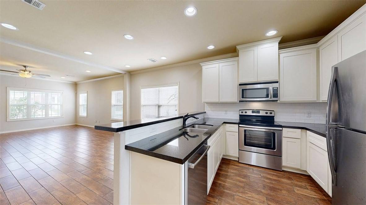 Apartment for rent at 106 Richards St #106, College Station, TX 77840