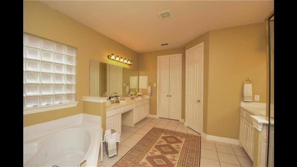 Apartment for rent at 3245 Forestbrook Dr, Richardson, TX 75082