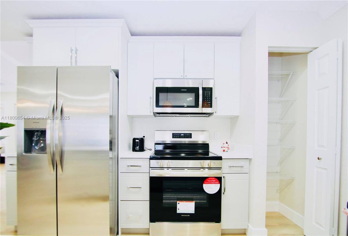 Apartment for rent at 244 NW 6th Ave #244, Delray Beach, FL 33444