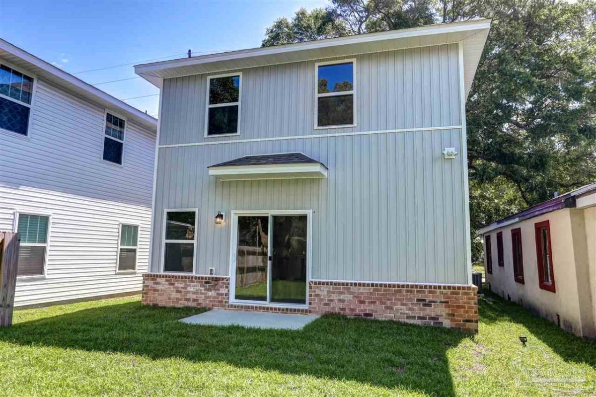 Apartment for rent at 405 N Coyle St #405, Pensacola, FL 32501