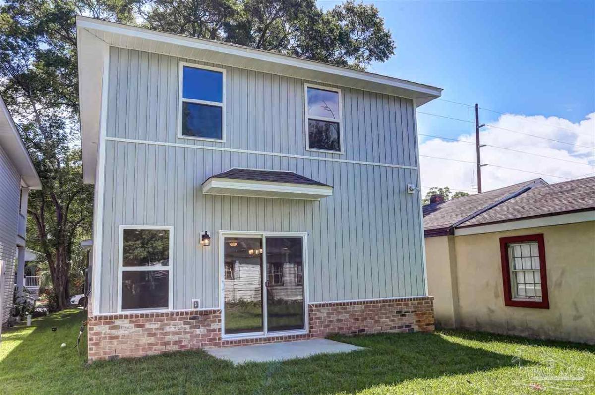 Apartment for rent at 405 N Coyle St #405, Pensacola, FL 32501