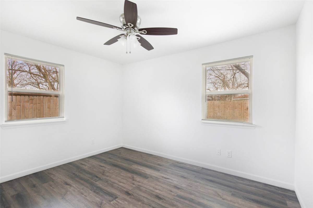 Apartment for rent at 6721 Madrid St, Houston, TX 77021