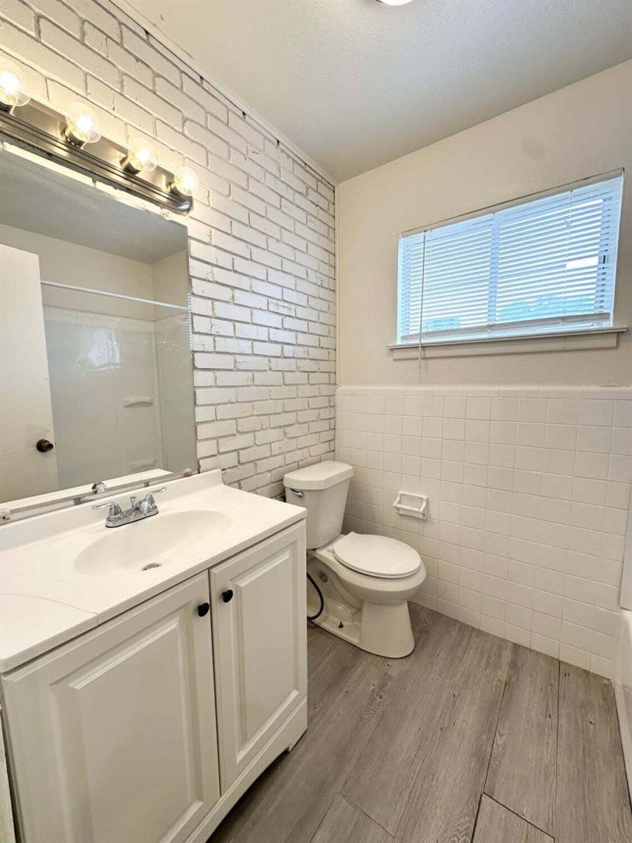 Apartment for rent at 1303 65th St, Lubbock, TX 79412