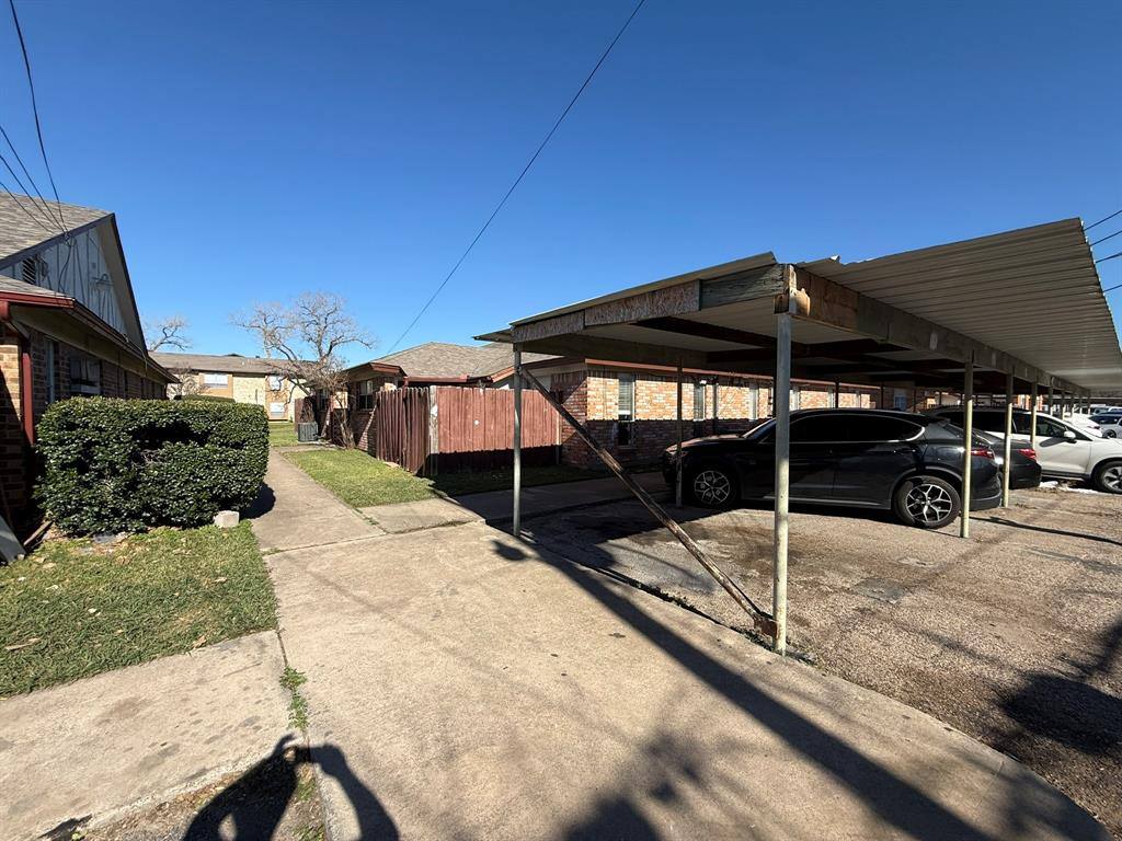 Apartment for rent at 708 E Pecan St #708, Hurst, TX 76053