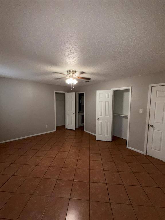 Apartment for rent at 708 E Pecan St #708, Hurst, TX 76053