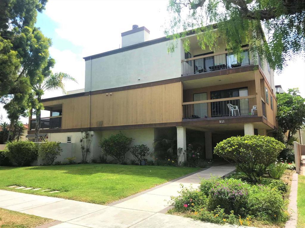 Condo for rent at 911 E Ave #203, Coronado, CA 92118