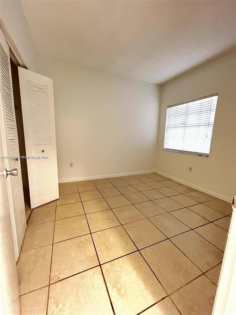Apartment for rent at 2301 NW 96th Terrace #230116E, Hollywood, FL 33024